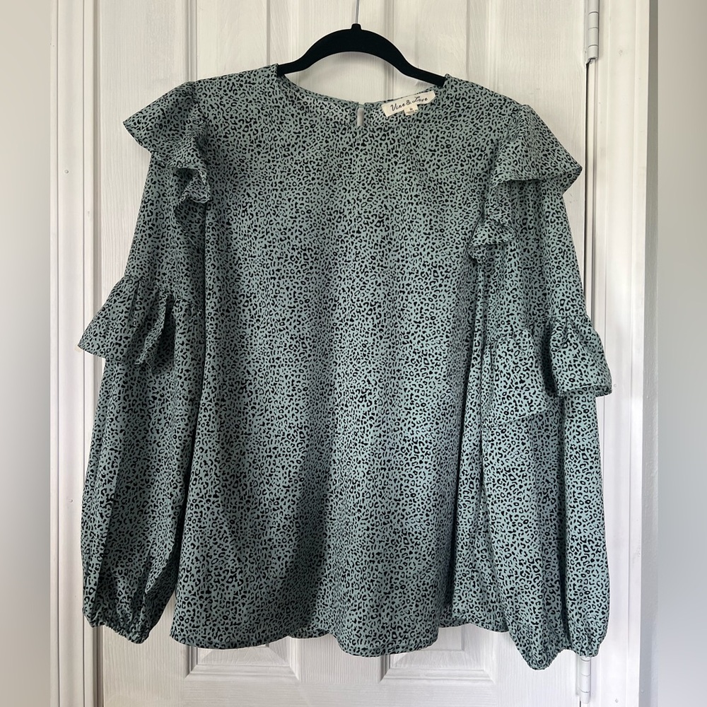 Vine & Love - Women’s Boutique Top Cheetah Print (Medium)